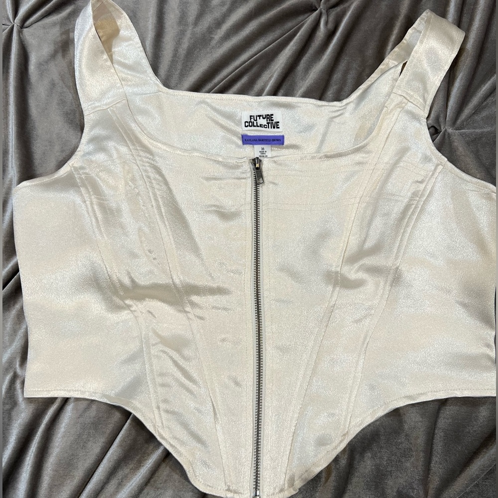 Bustier top